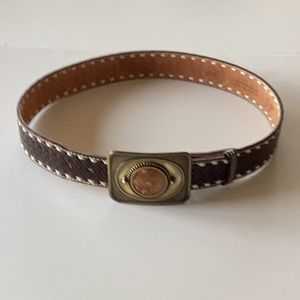 1 3/4” Wide Men’s Heavy Duty Brown Western Leather Belt. Size 34.